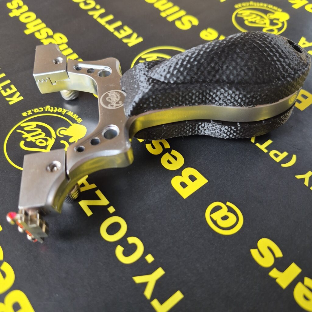 Ketty - Black Scout (Verkenner) - Precision Series 1